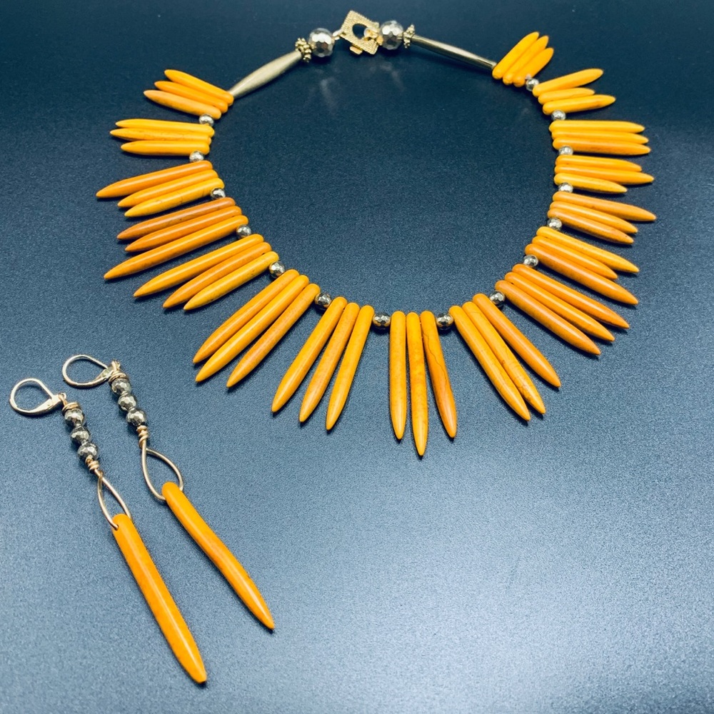 Gorgeous necklace/earring set!!